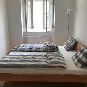 Apartment Lilians Modern In Historical Citycenter Österreich
